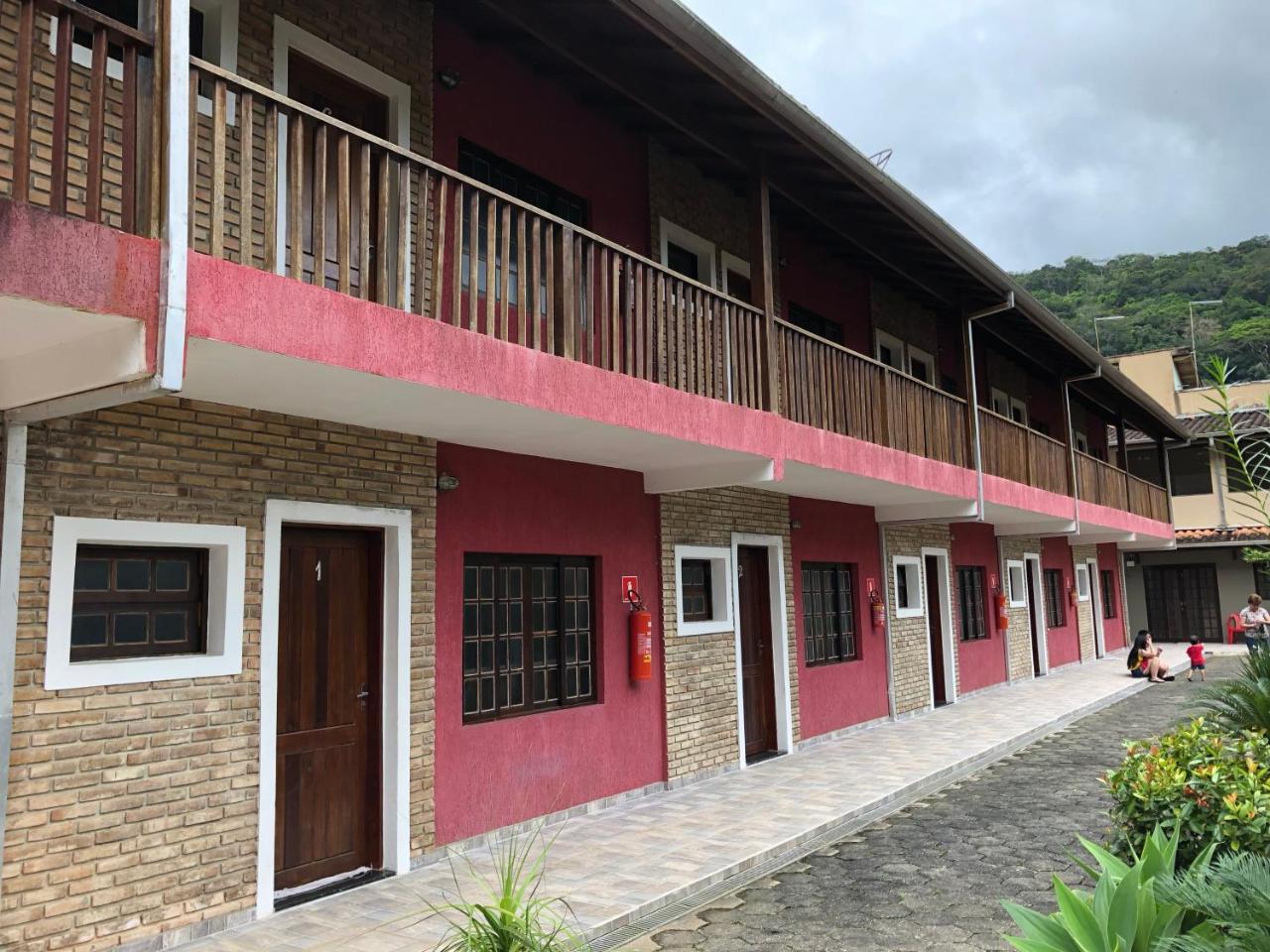 Chales Buriti 卡拉瓜塔图巴 外观 照片